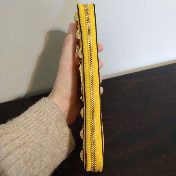 Michael Kors Pyramid Studded Zip Up Wallet Citrus Yellow and Gold - Picture 5 of 9